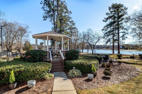 1121 Rivershyre Dr, Evans GA  30809-5212 exterior