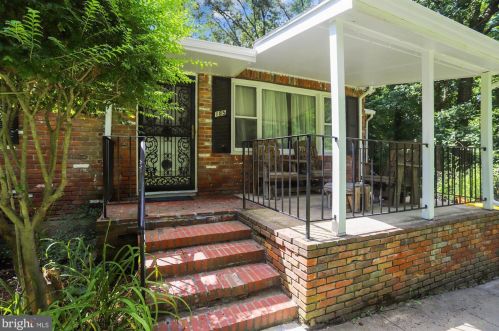 185 Mcquay Rd, Severna Park, MD 21146-1218