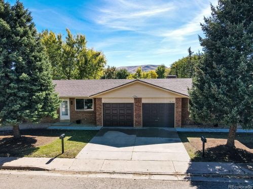 16266 13th Pl, Aurora CO  80401-2919 exterior