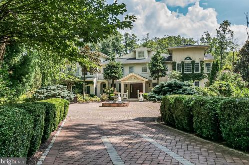 76 Pettit Pl, Princeton, NJ 08540-7644
