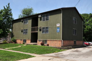 410 Vernon Ave, Normal IL  61761-3800 exterior