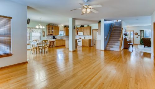 308 Century Dr, Pingree Grove IL  60140-4014 exterior