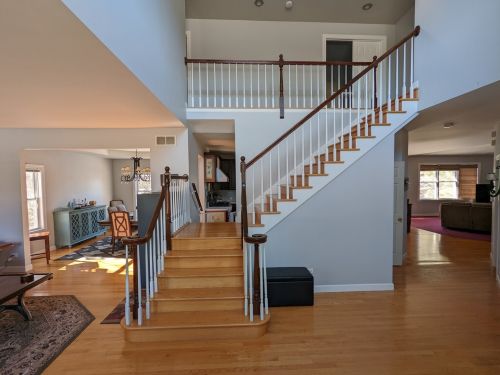 436 Fox Run Ln, Pingree Grove, IL 60140-9641