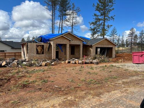 701 Camellia Dr, Paradise, CA 95969-3815