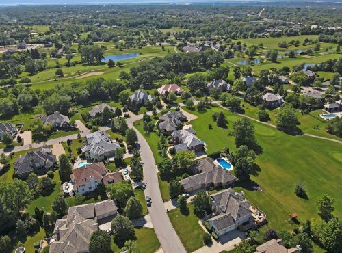 4 Loblolly Ct, Lemont IL  60439-7744 exterior