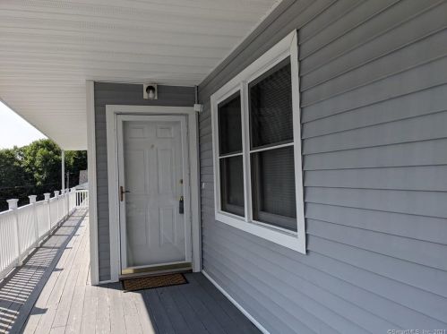 19 Senior Dr, Upper Stepney, CT 06468-2729