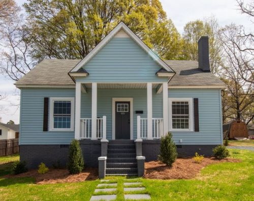 105 Park Dr, Fort Mill, SC 29715-1533