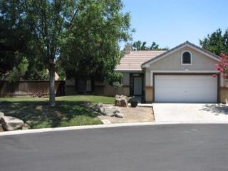 4840 Crystal Springs Ct, Clovis, CA 93619-4621