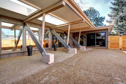 5031 Chester St, Englewood CO 80111-1330 exterior