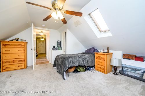 177 Ocean Ave, Middletown NJ 07748-5664 exterior