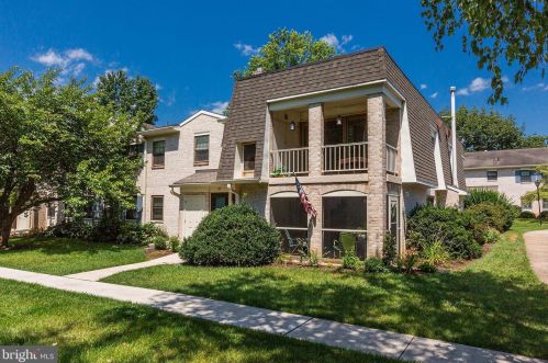 85 Valleybrook Dr, Lancaster PA  17601-4612 exterior