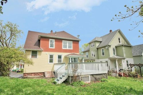 43 Maynard Ave, Waterbury, CT 06708-2005
