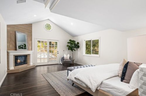 10228 Overhill Dr, Santa Ana CA  92705-1595 exterior