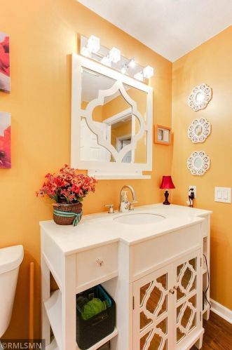 3422 Highlander Dr, Saint Paul MN  55122-1310 exterior