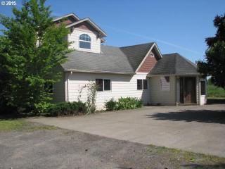 32828 Verna St, Woodburn, OR 97071-7702