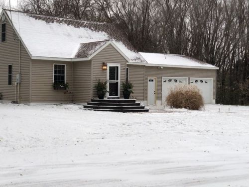 110 Hagenson St, Starbuck, MN 56381-4607