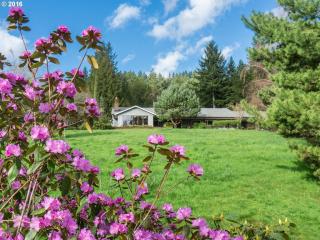 3724 Shattuck Rd, Portland, OR 97221-3008