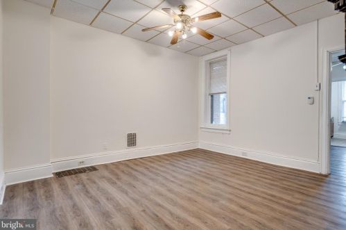 23 Hartley St, York PA  17401-3314 exterior