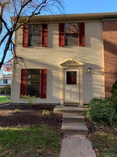 9 Wosniak Ct, Trenton NJ  08648-2630 exterior