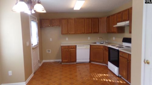15 Derby Ln, Lugoff SC  29078-8750 exterior