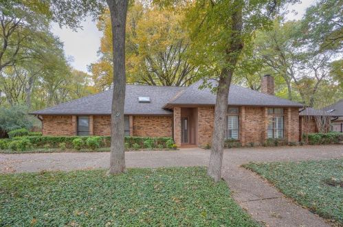 4920 Riv Bnd Dr, Fort Worth TX  76109 exterior