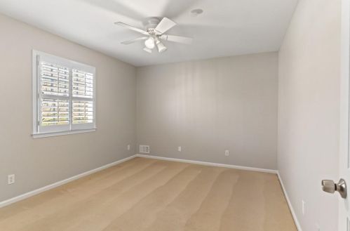 325 Hunters Gln Ct, Atlanta GA  30328-1710 exterior