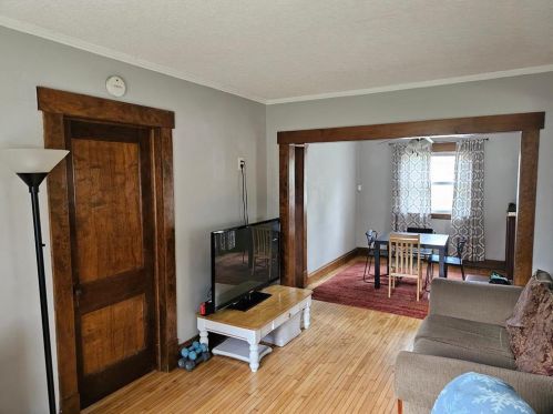 882 Clear Ave, Saint Paul MN  55106-1821 exterior