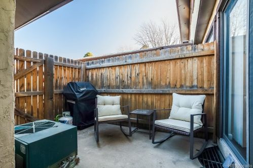 3830 Evanston St, Aurora CO 80014-3920 exterior