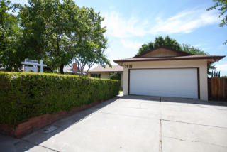 3021 Balboa Dr, Tracy, CA 95376-1905