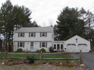 11 Tomstead Rd, Simsbury, CT 06070-2005