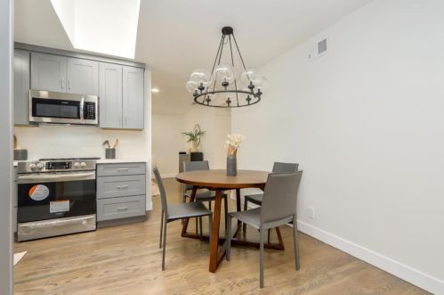 387 Smithwood St, Milpitas CA  95035-4126 exterior