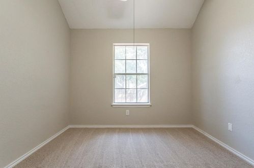 1621 Morrison Dr, Fort Worth TX  76112-3766 exterior