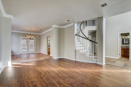 8704 Dorman Cv, Austin TX  78717-4809 exterior