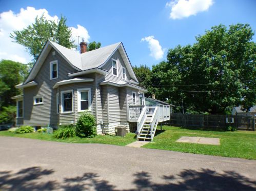 1144 Cook Ave, Saint Paul MN  55106-3325 exterior