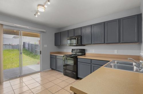 5528 Colinton Ave, Austin TX  78754-6011 exterior