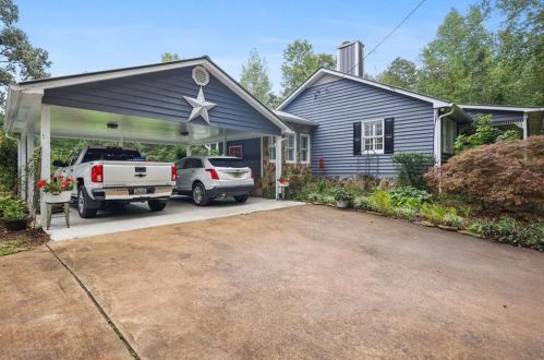 122 Fatigue Farm Dr, Dawsonville, GA 30534-0051
