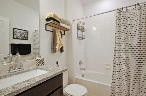 9274 Sedalia St, Denver CO  80022-8853 exterior