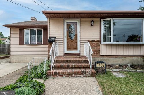 7406 Jackson Ave, Camden, NJ 08109-3246
