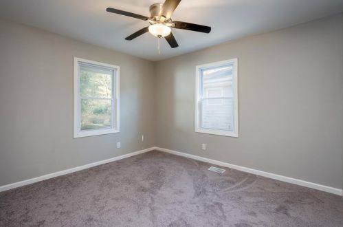 1976 Dering Cir, Atlanta GA  30345-1612 exterior