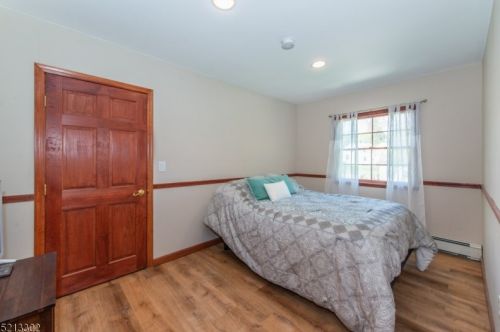 101 Charles St, Hackettstown NJ  07840-1209 exterior