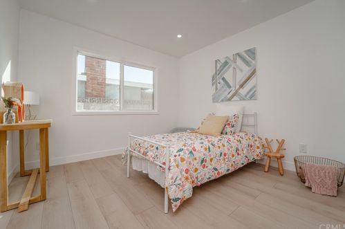 704 Lincoln Ave, Montebello CA  90640-3530 exterior