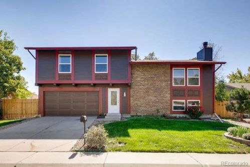 16612 Navarro Dr, Denver, CO 80013-2908