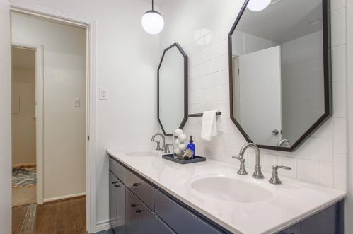 1107 Mildred Ln, Fort Worth TX  76126-3321 exterior