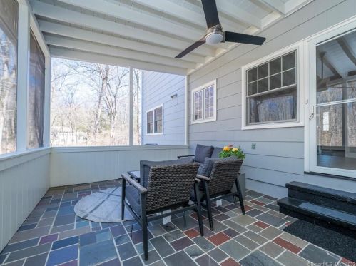 26 Snowberry Ln, Wilton CT  06897-1130 exterior