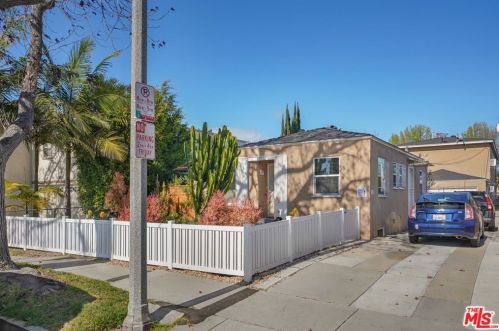 2005 18th St, Santa Monica, CA 90404-7217