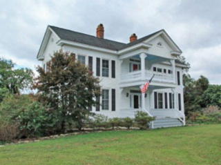 1666 Balls Neck Rd, Kilmarnock, VA 22482-3010