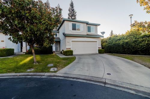 8740 Noble Fir Ln, Elk Grove, CA 95758-6787