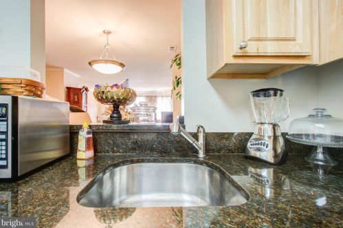 3829 Chesterwood Dr, Silver Spring MD 20906-2862 exterior