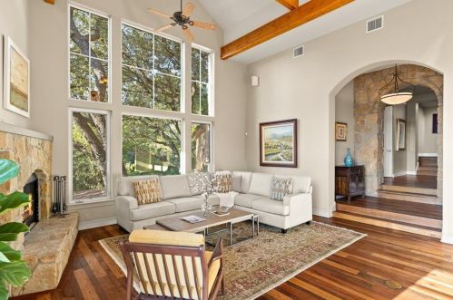 4008 Dry Creek Dr, Austin TX  78731-4825 exterior