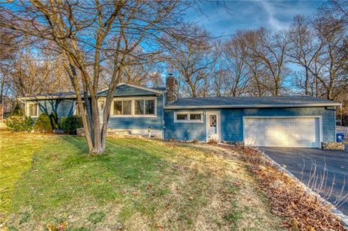 174 Spring Grove Ave, Warwick, RI 02889-8722
